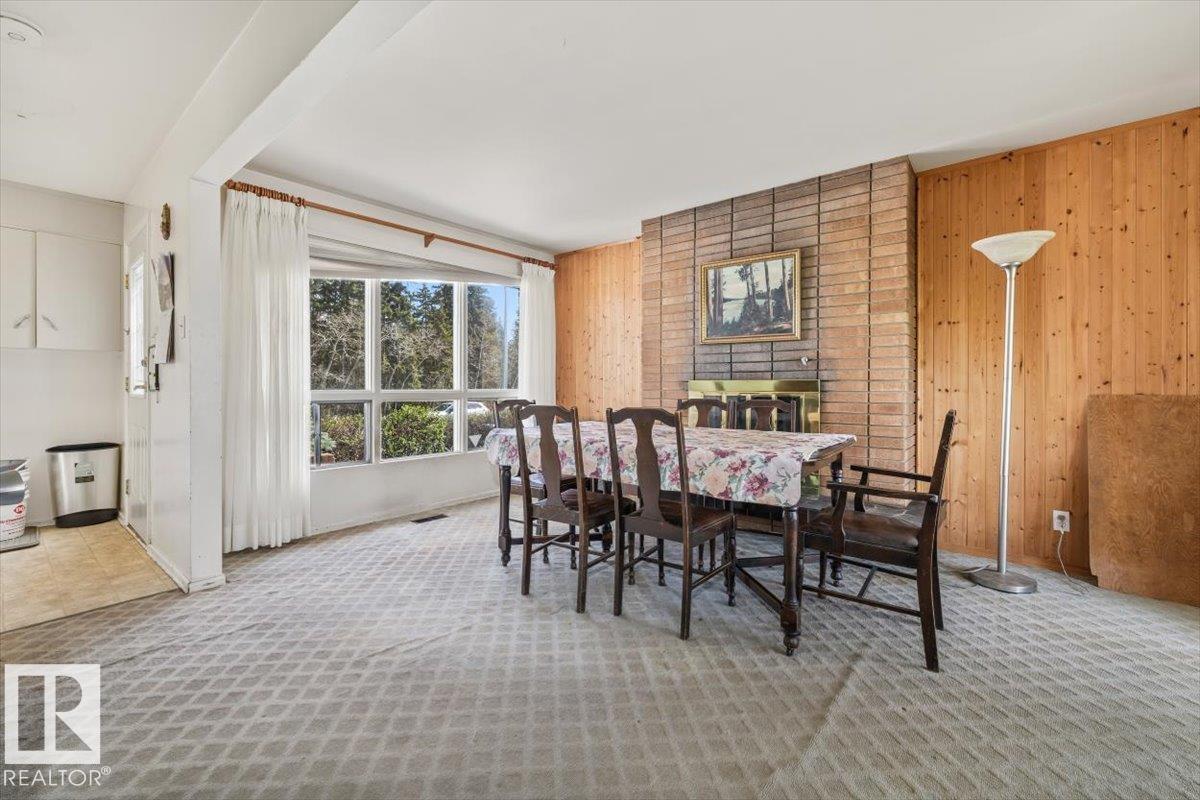 9732 64 ST NW - 8