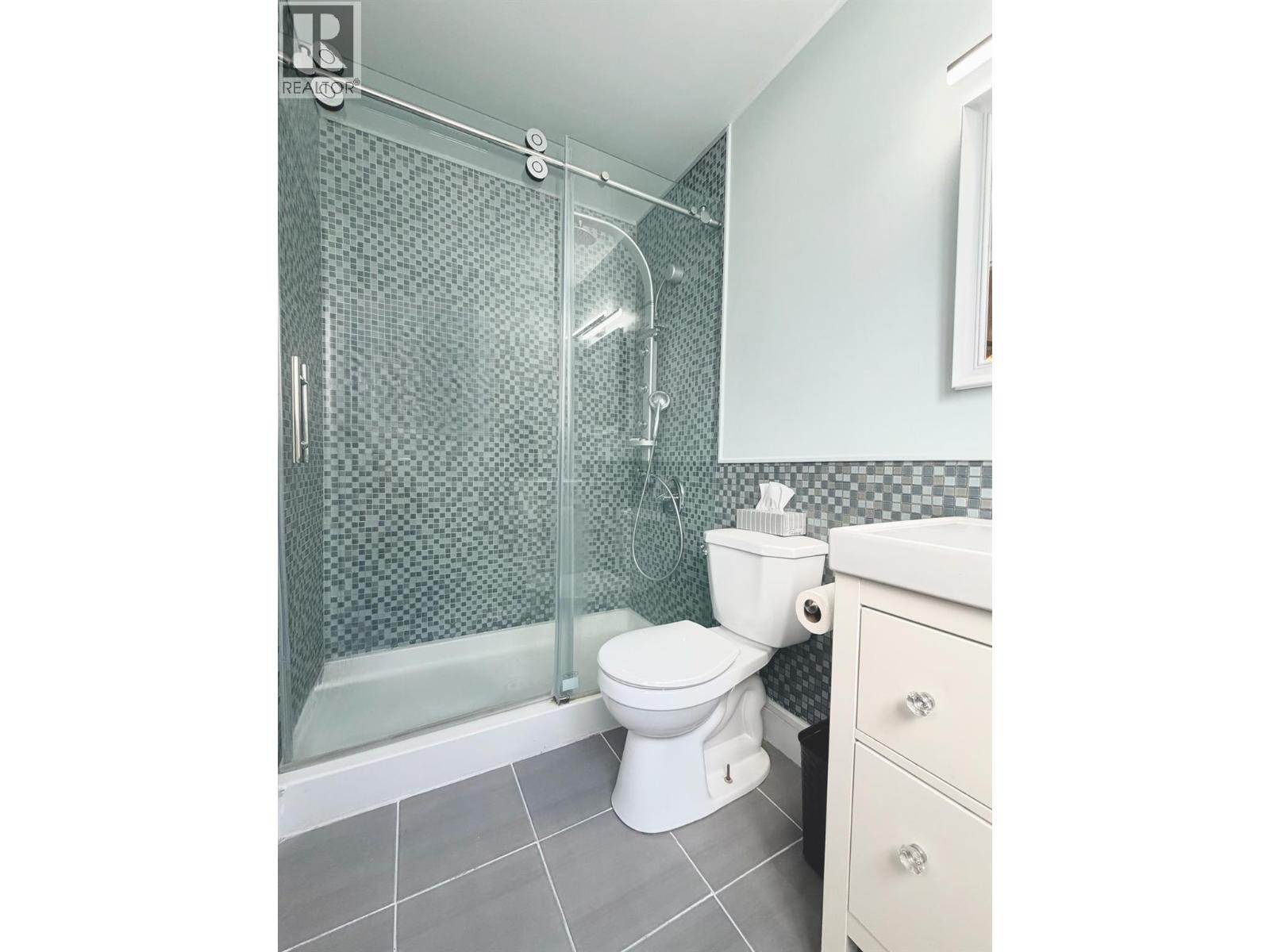 1347 NAISH Drive - 16