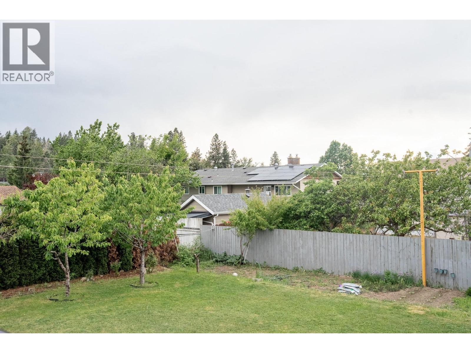  610 Ziprick Road, Rutland