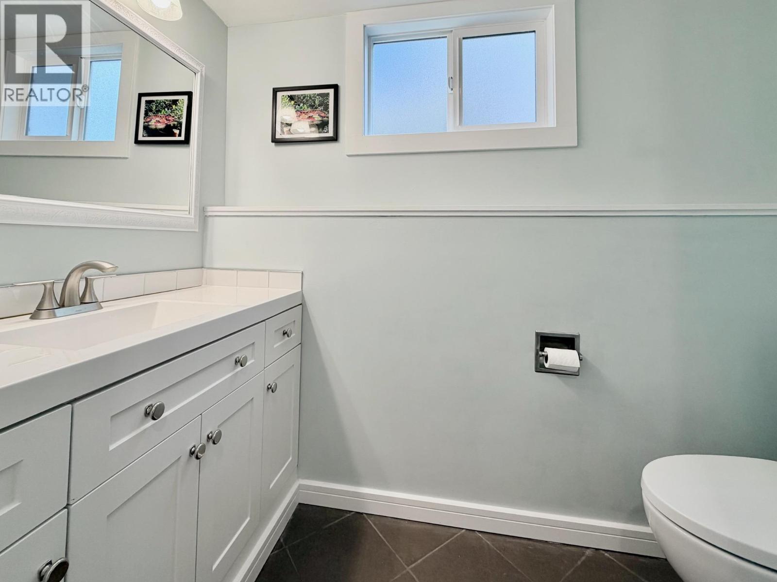 1347 NAISH Drive, Penticton
