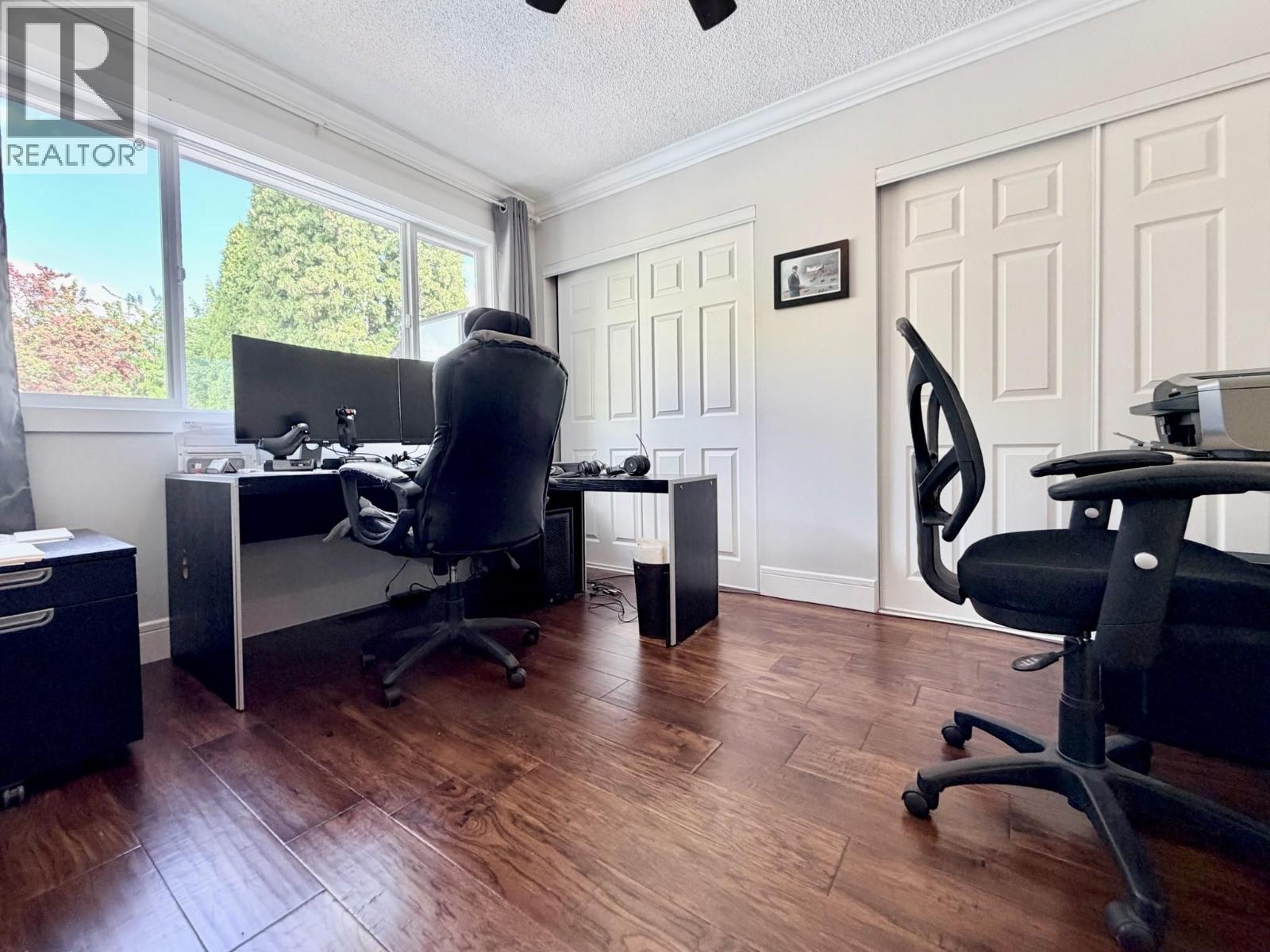 1347 NAISH Drive, Penticton