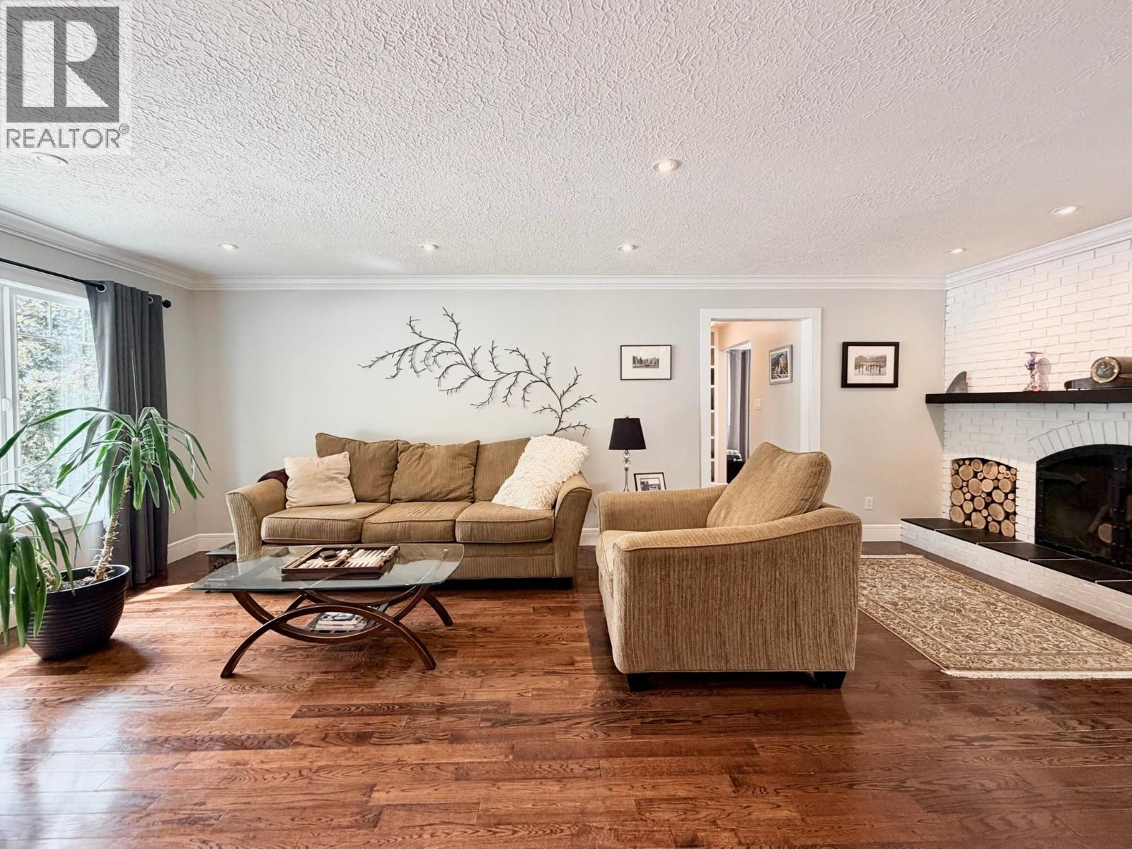 1347 NAISH Drive, Penticton