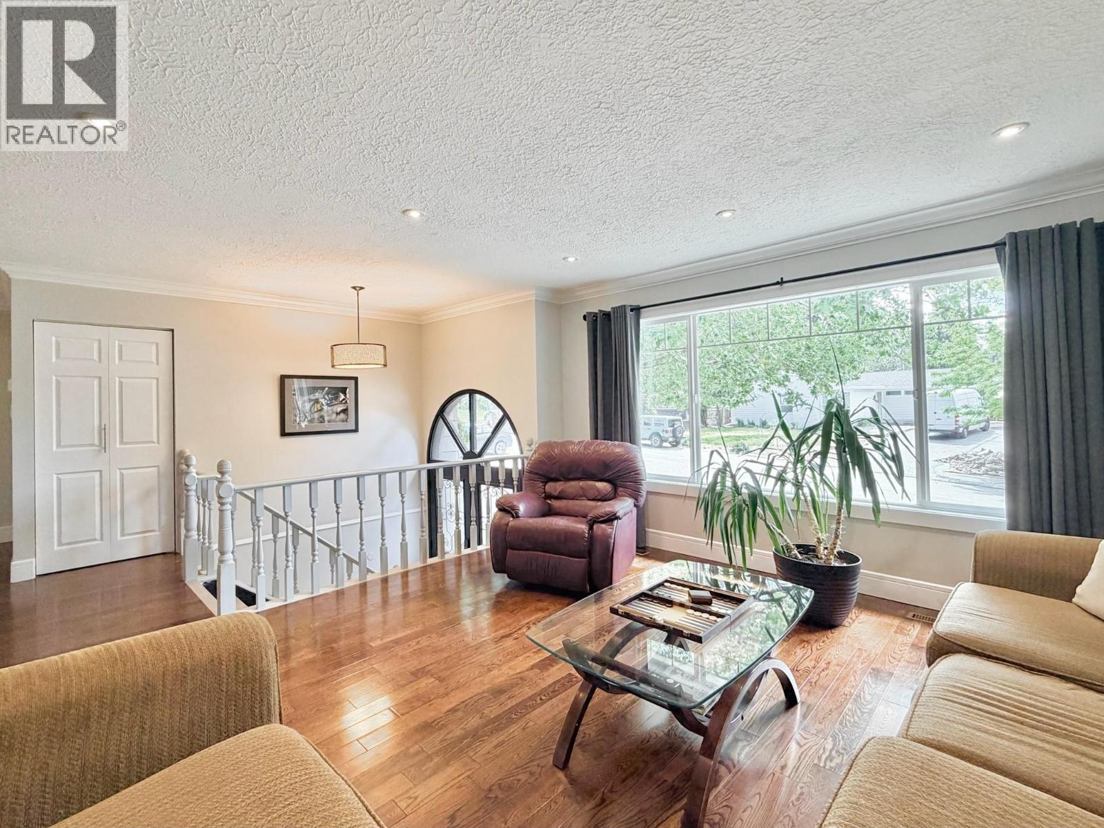 1347 NAISH Drive - 10