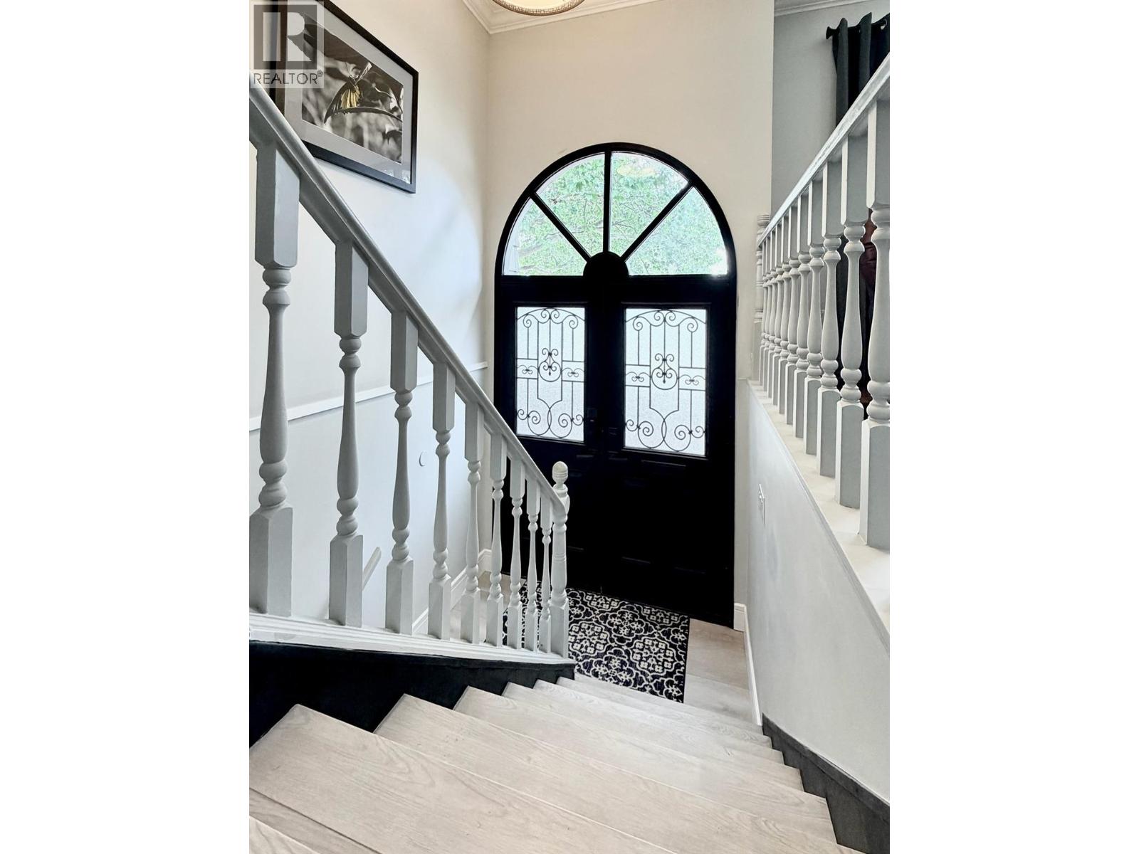 1347 NAISH Drive, Penticton