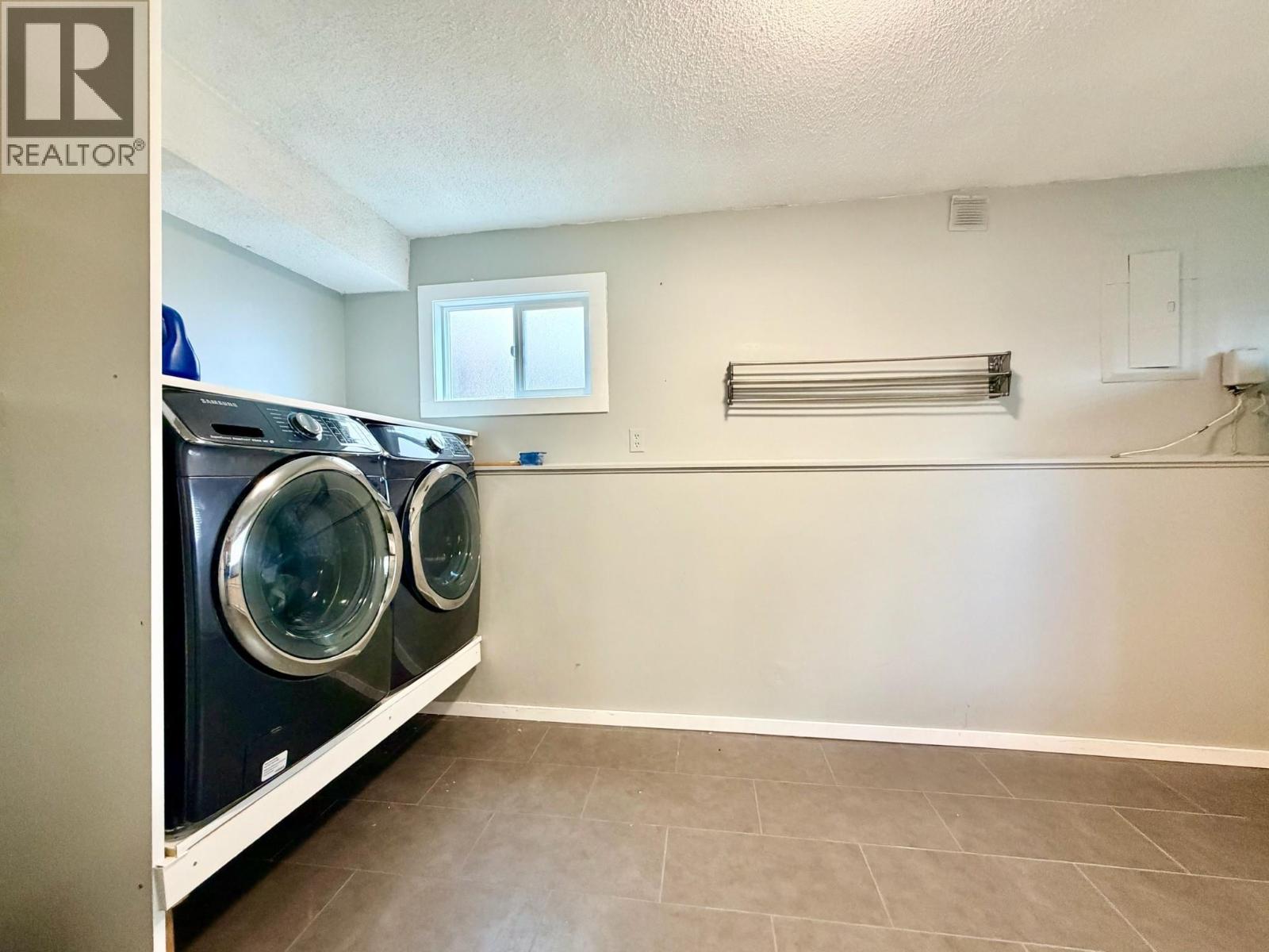1347 NAISH Drive, Penticton