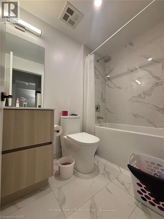 220 MISSINNIHE Way Unit# 1314, Mississauga, Ontario, L5H0A9 — Photo 10