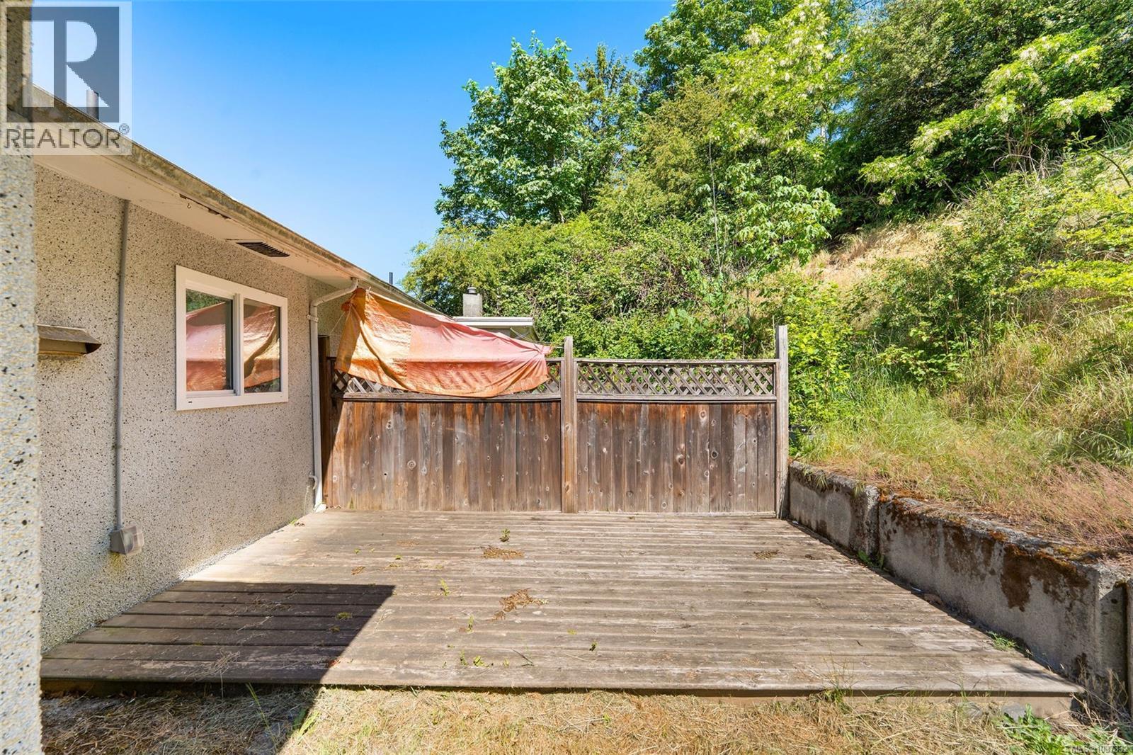 388 Pine St - 30