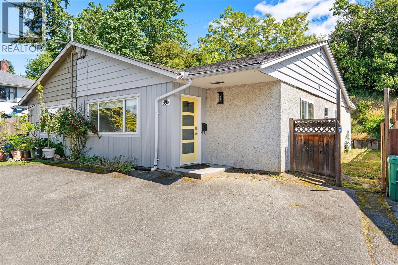 388 Pine St - 43