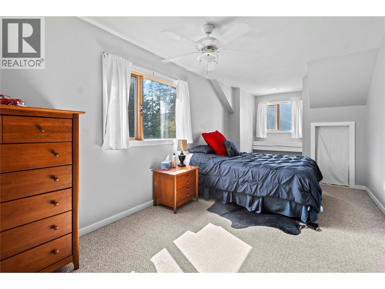 1403 Notch Hill Road - 40