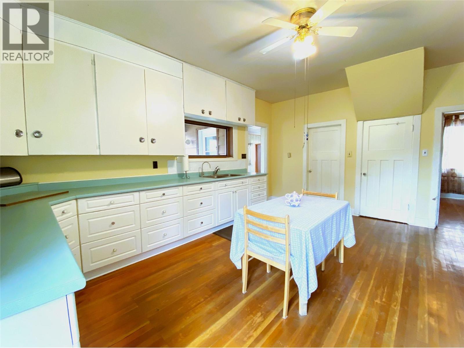 1403 Notch Hill Road - 78