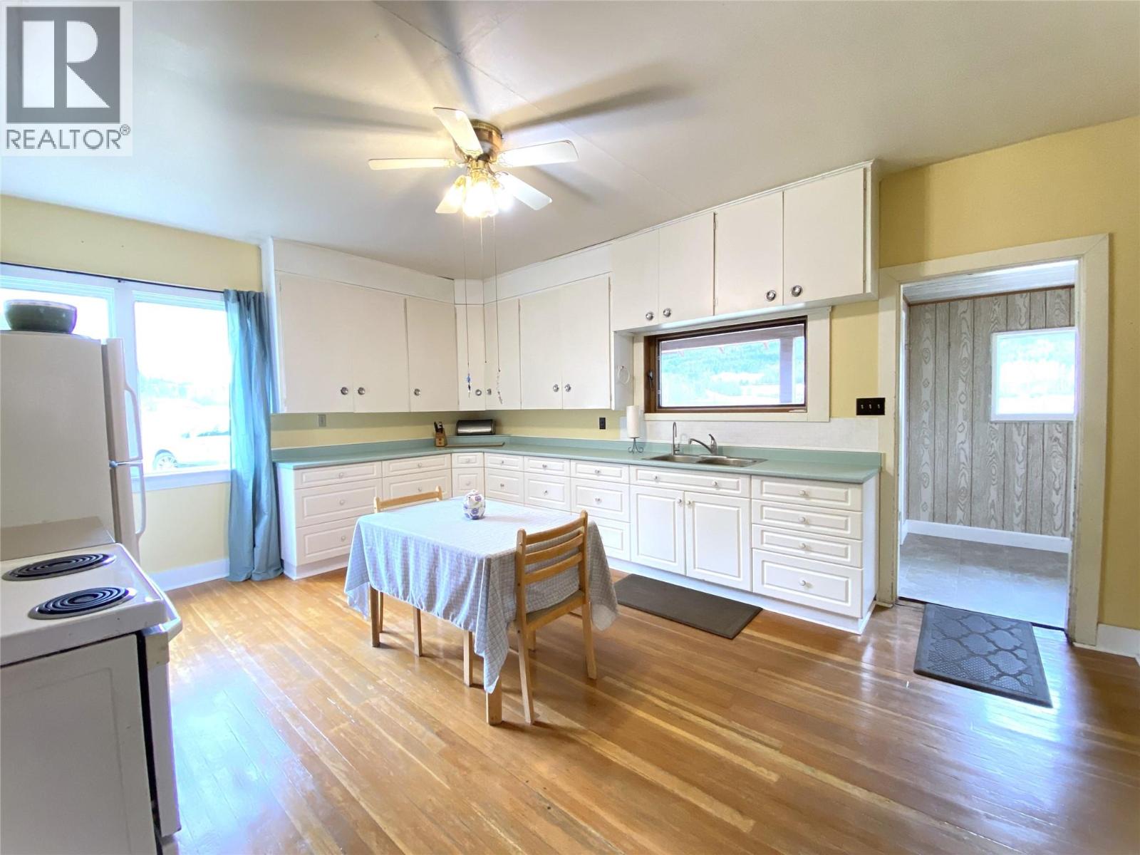 1403 Notch Hill Road - 76