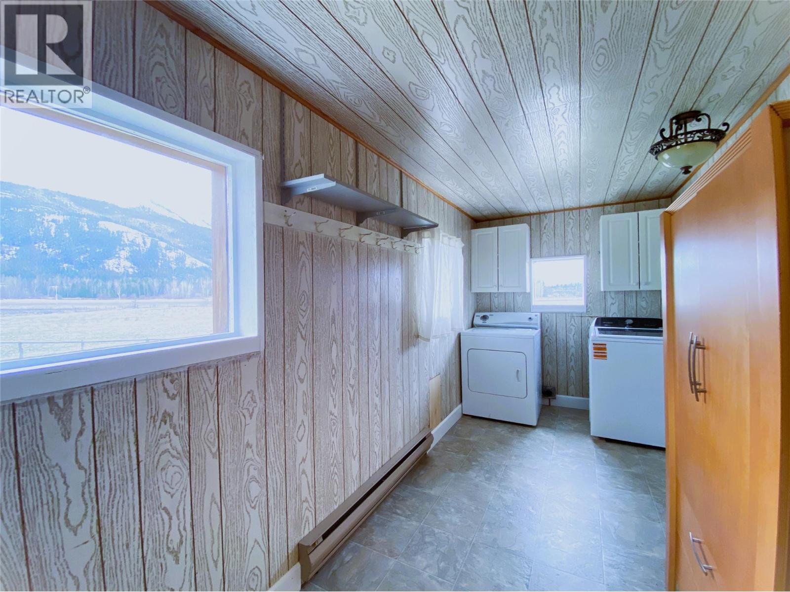 1403 Notch Hill Road - 84