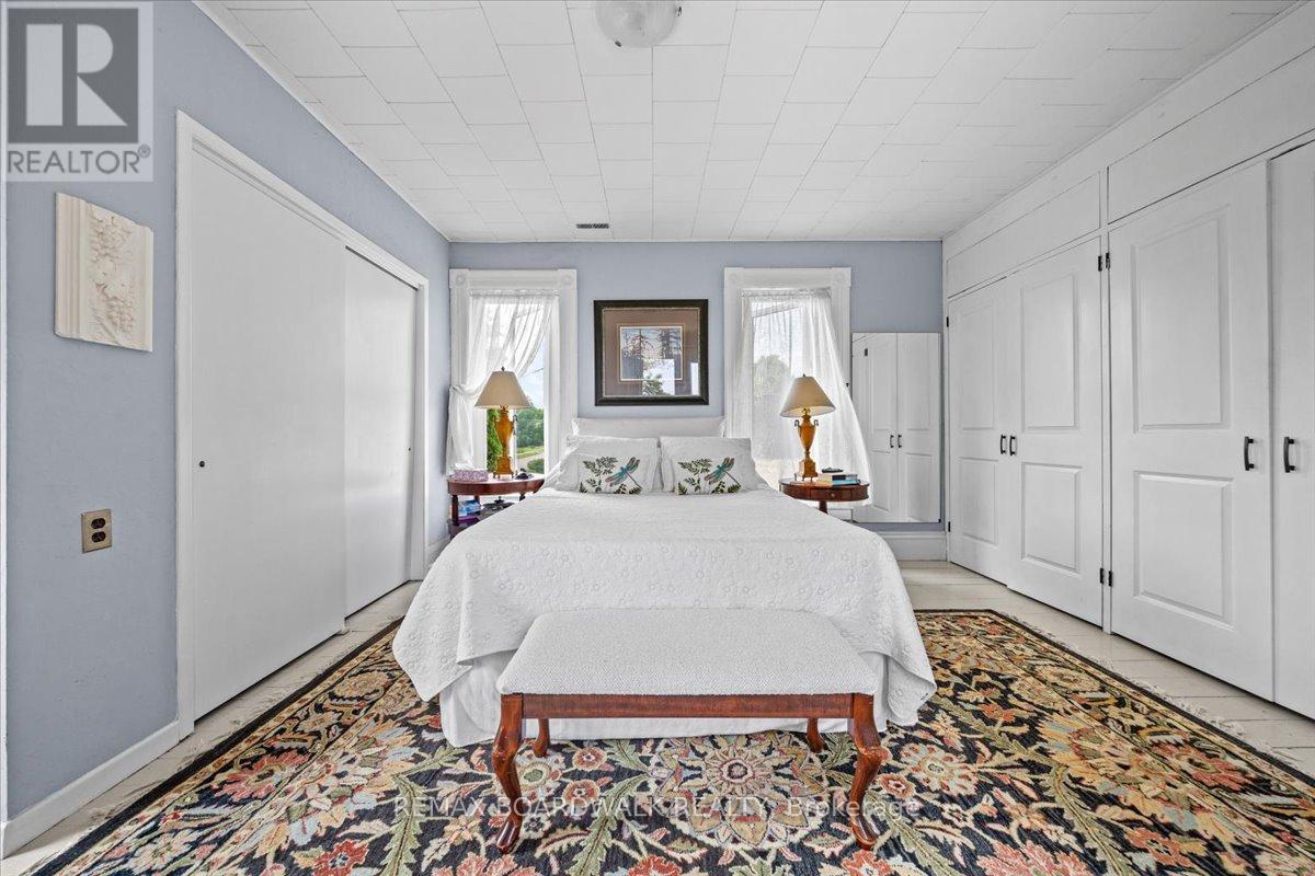 119 OAKEL STREET - 22