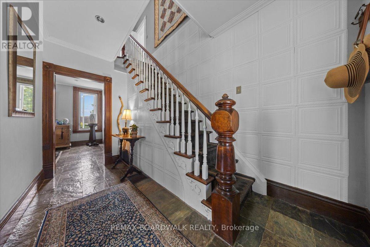 119 OAKEL STREET - 6