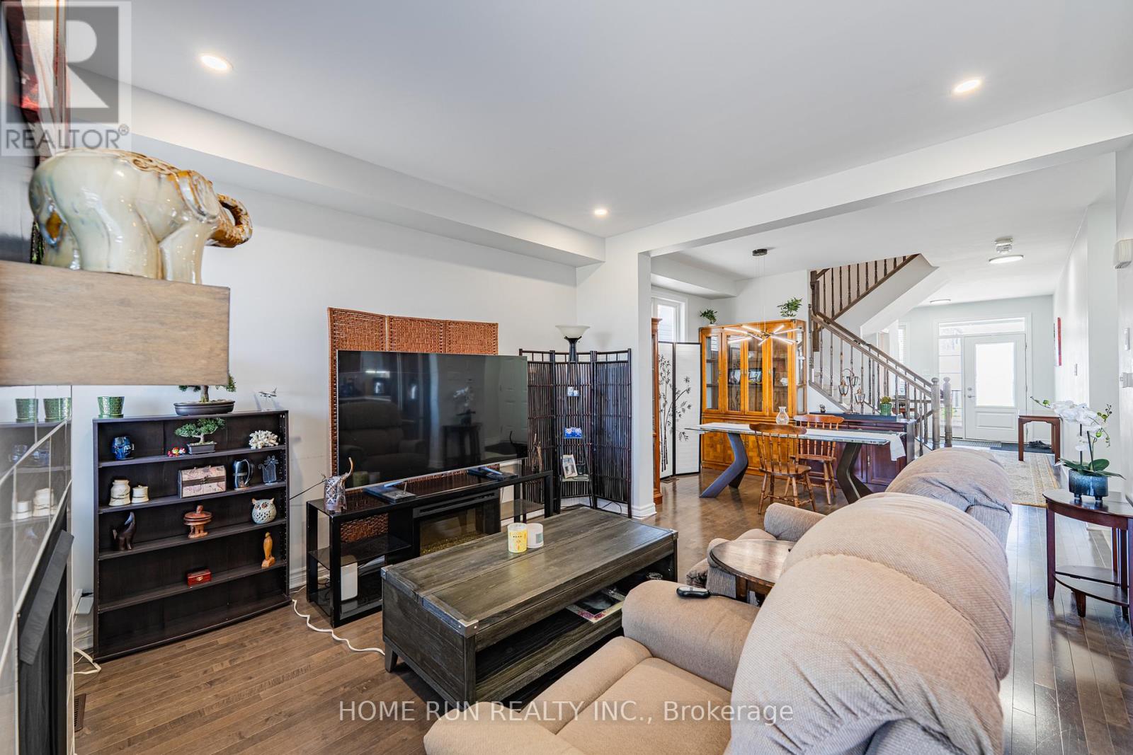 42 CLONFADDA TERRACE - 12