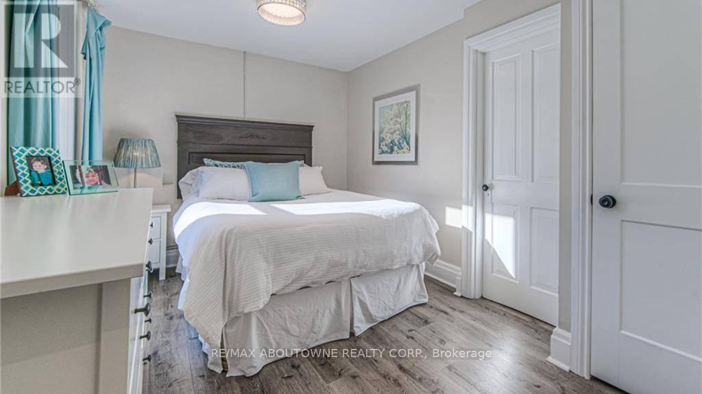 133 MARKLAND STREET - 11