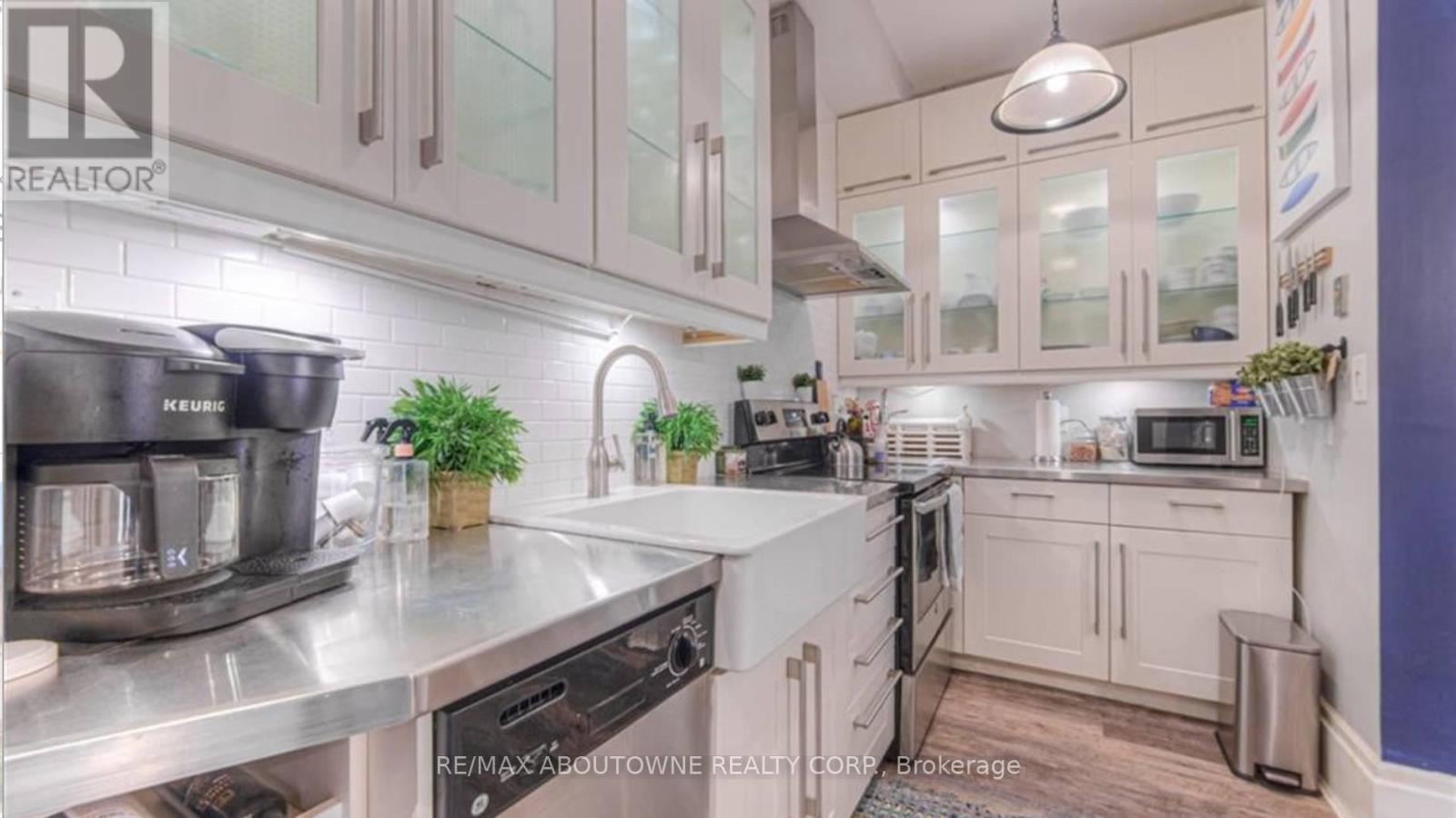 133 MARKLAND STREET - 25