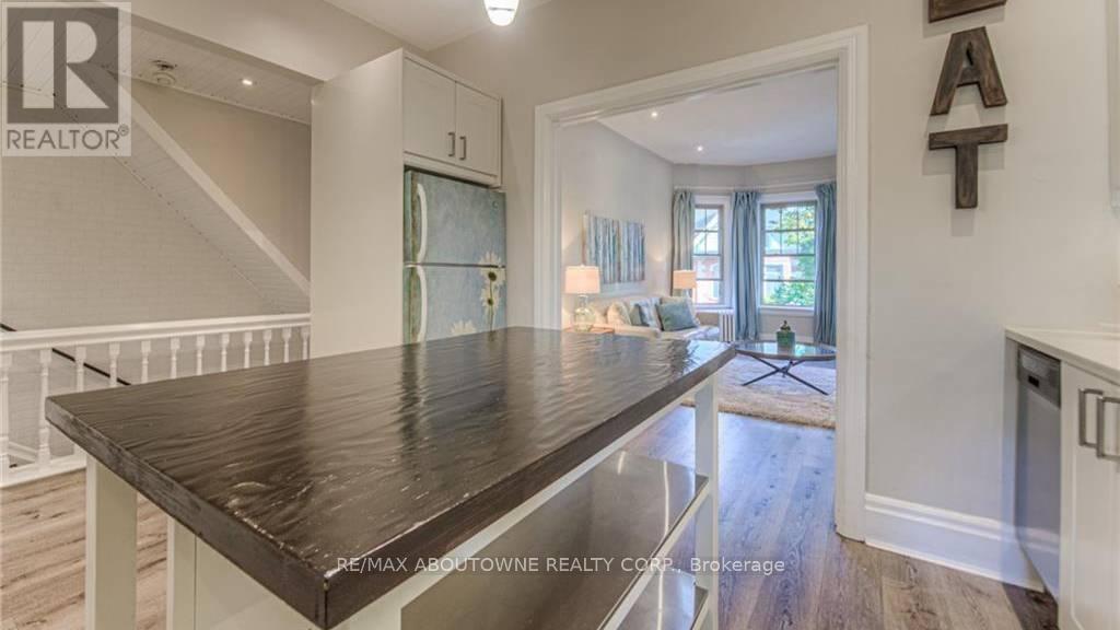 133 MARKLAND STREET - 10