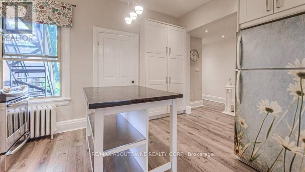 133 MARKLAND STREET - 9