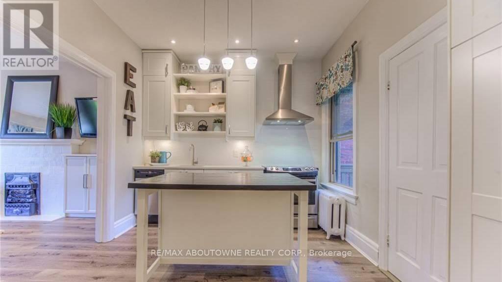 133 MARKLAND STREET - 7