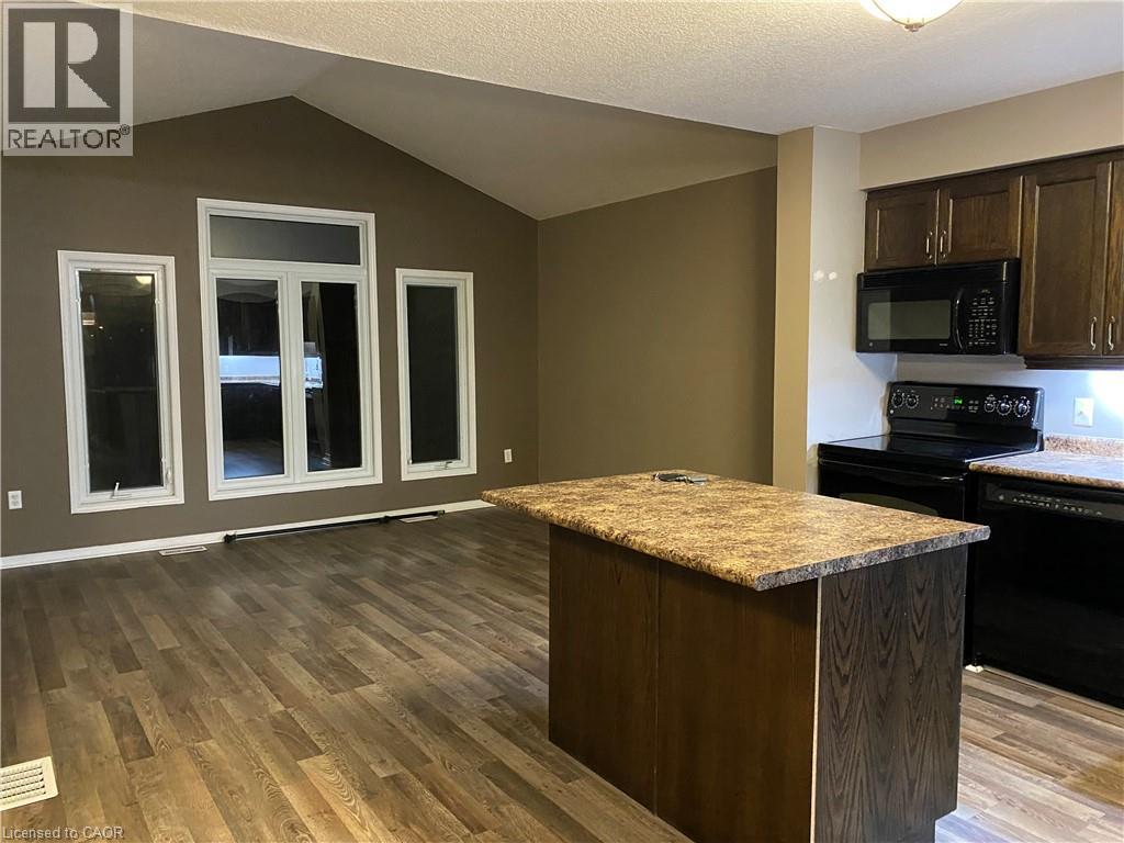 541 WILD IRIS Avenue, Waterloo, Ontario, N2V2W4 — Photo 8