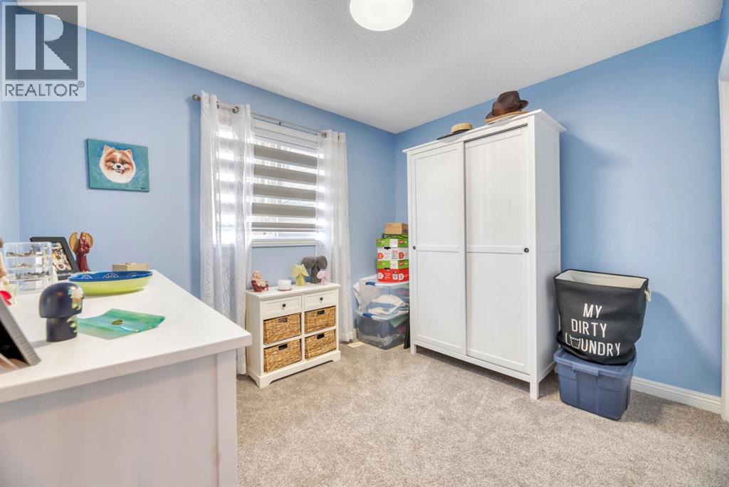 250 Prestwick Close SE - 27