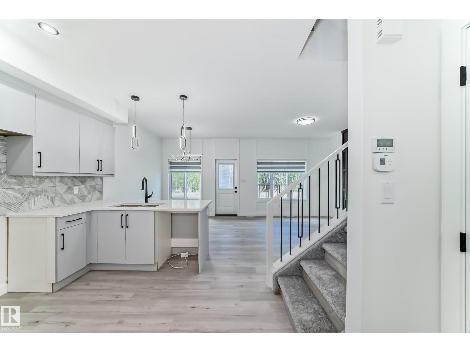 67 PATRIOT WY — photo 10