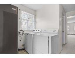 4525 199a Street, Langley, BC V3A5S2 Photo 11
