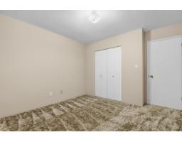 4525 199a Street, Langley, BC V3A5S2 Photo 14