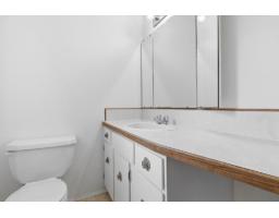 4525 199a Street, Langley, BC V3A5S2 Photo 18