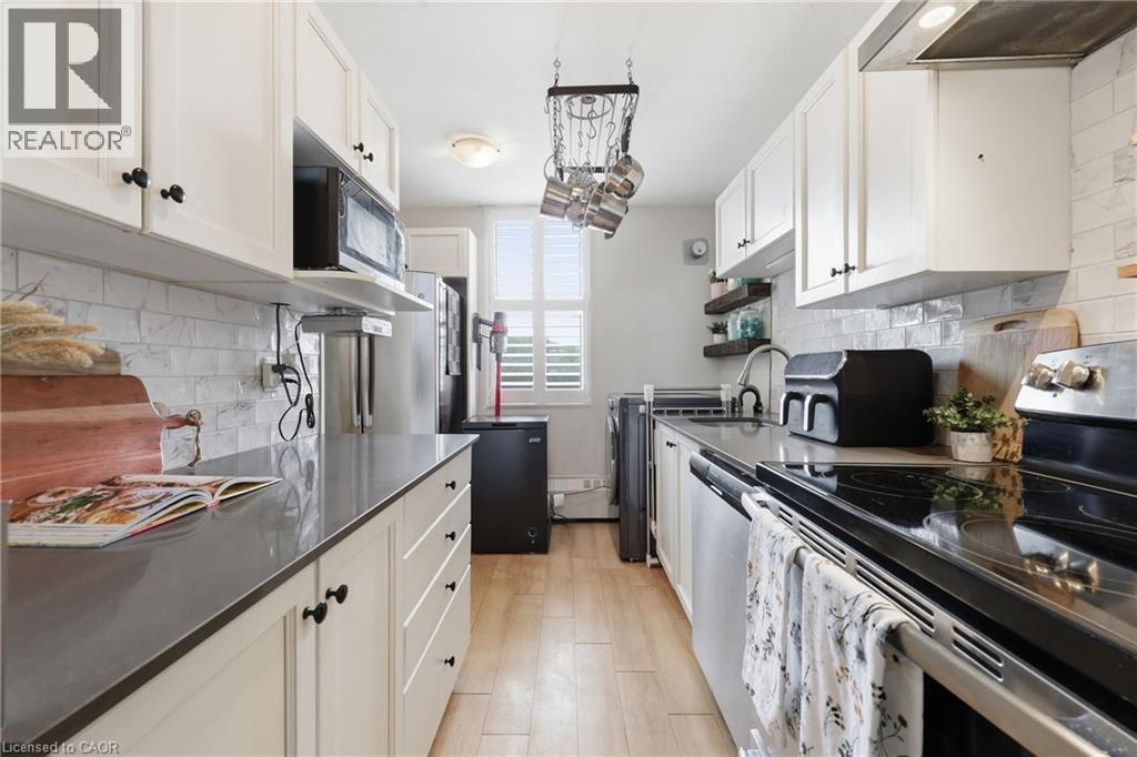 #824 350 QUIGLEY Road - 12