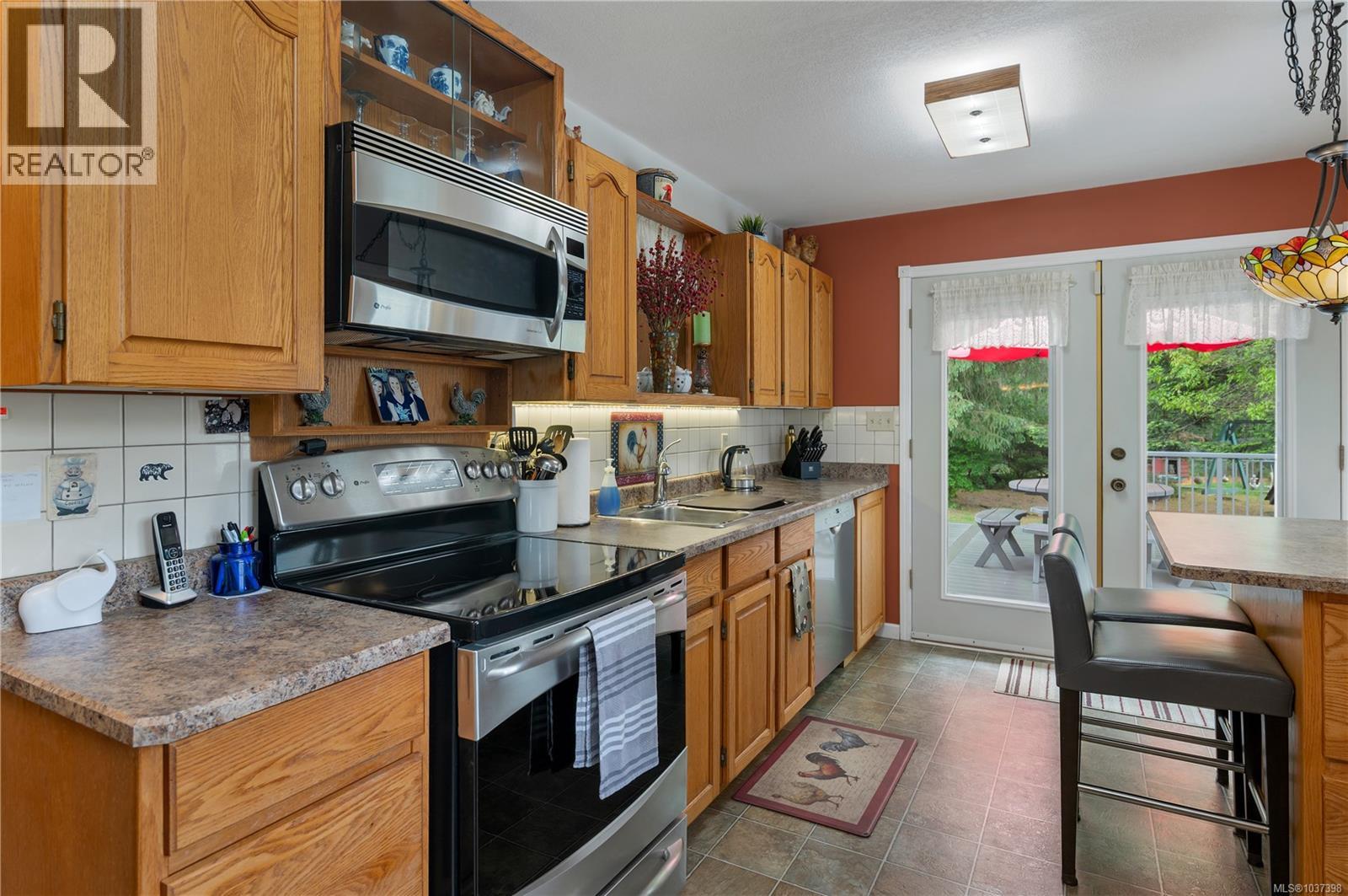 108 FRANZEN Rd - 7