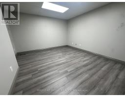 4 - 1228 Gorham Street, Newmarket, ON L3Y8Z1 Photo 26