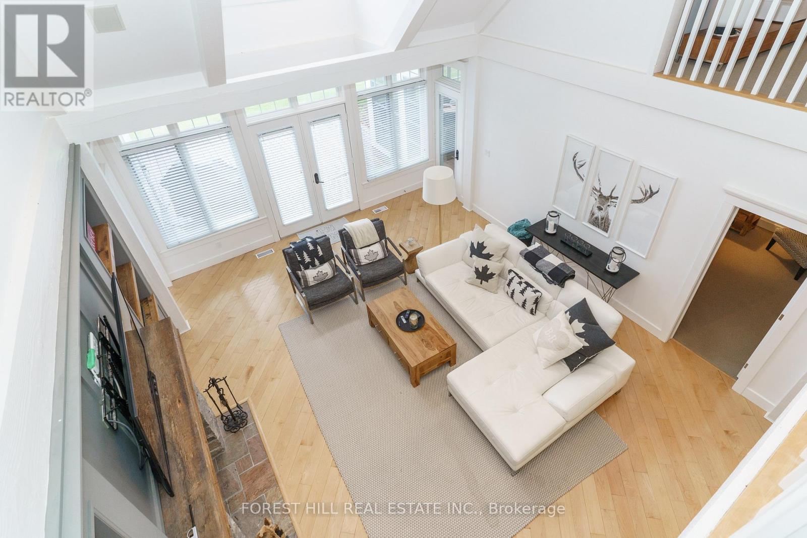 #2 1131 ELGIN HOUSE ROAD - 3