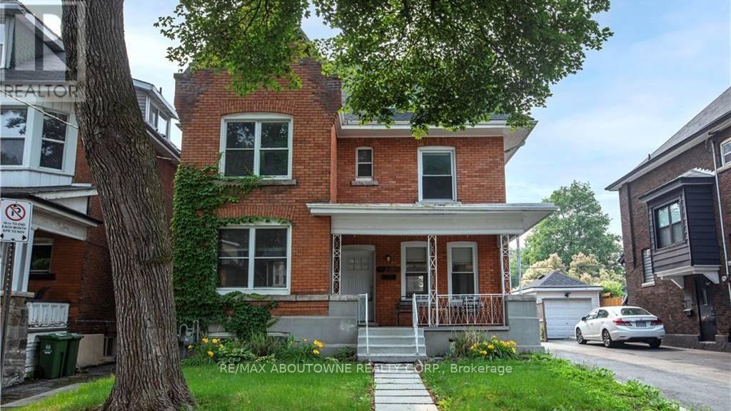 49 FAIRLEIGH AVENUE S - 37