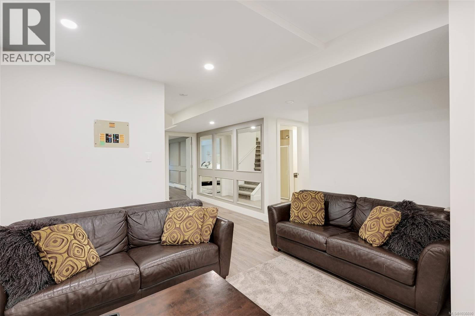 3075 Devon Rd - 50