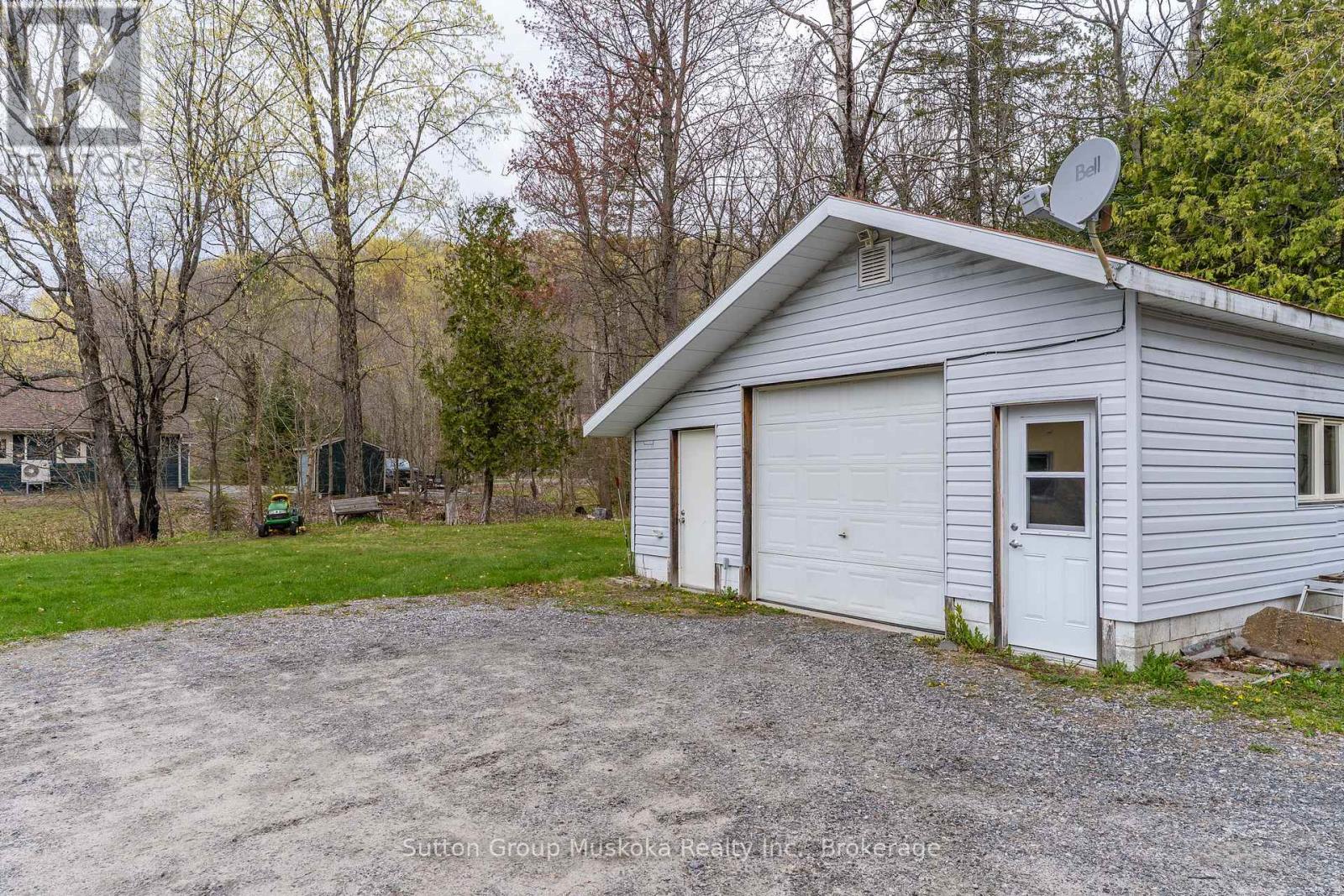 435 NORTH DEER LAKE ROAD - 31