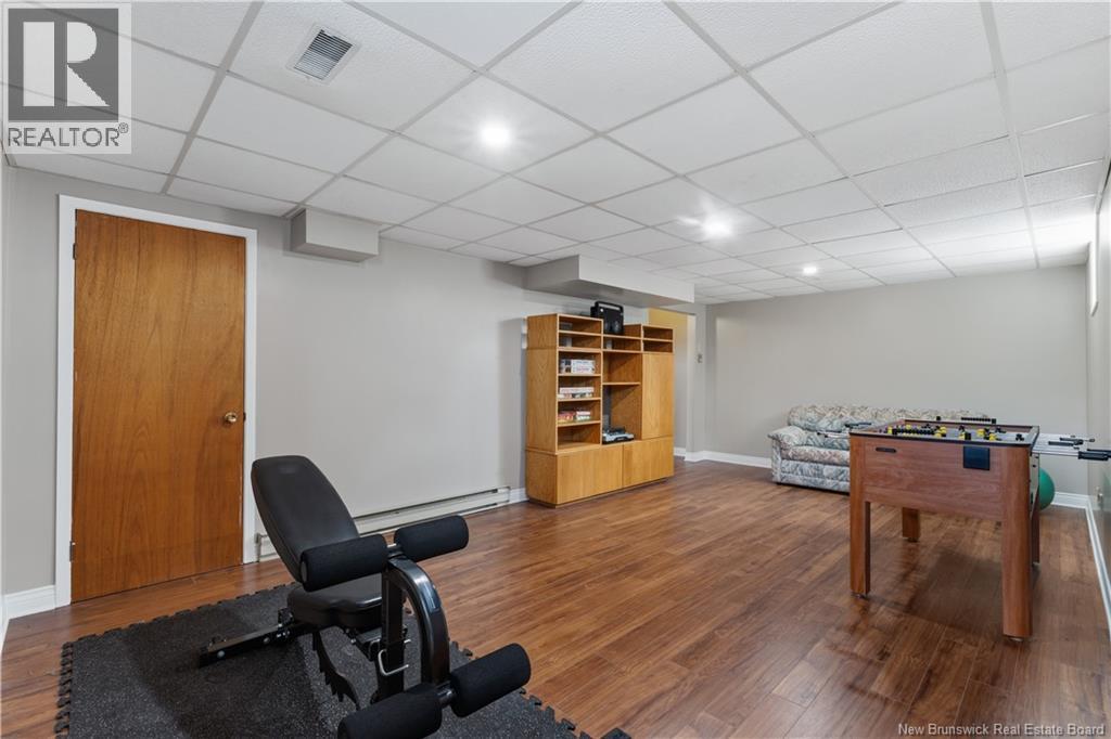 12 Thaddee Street - 40