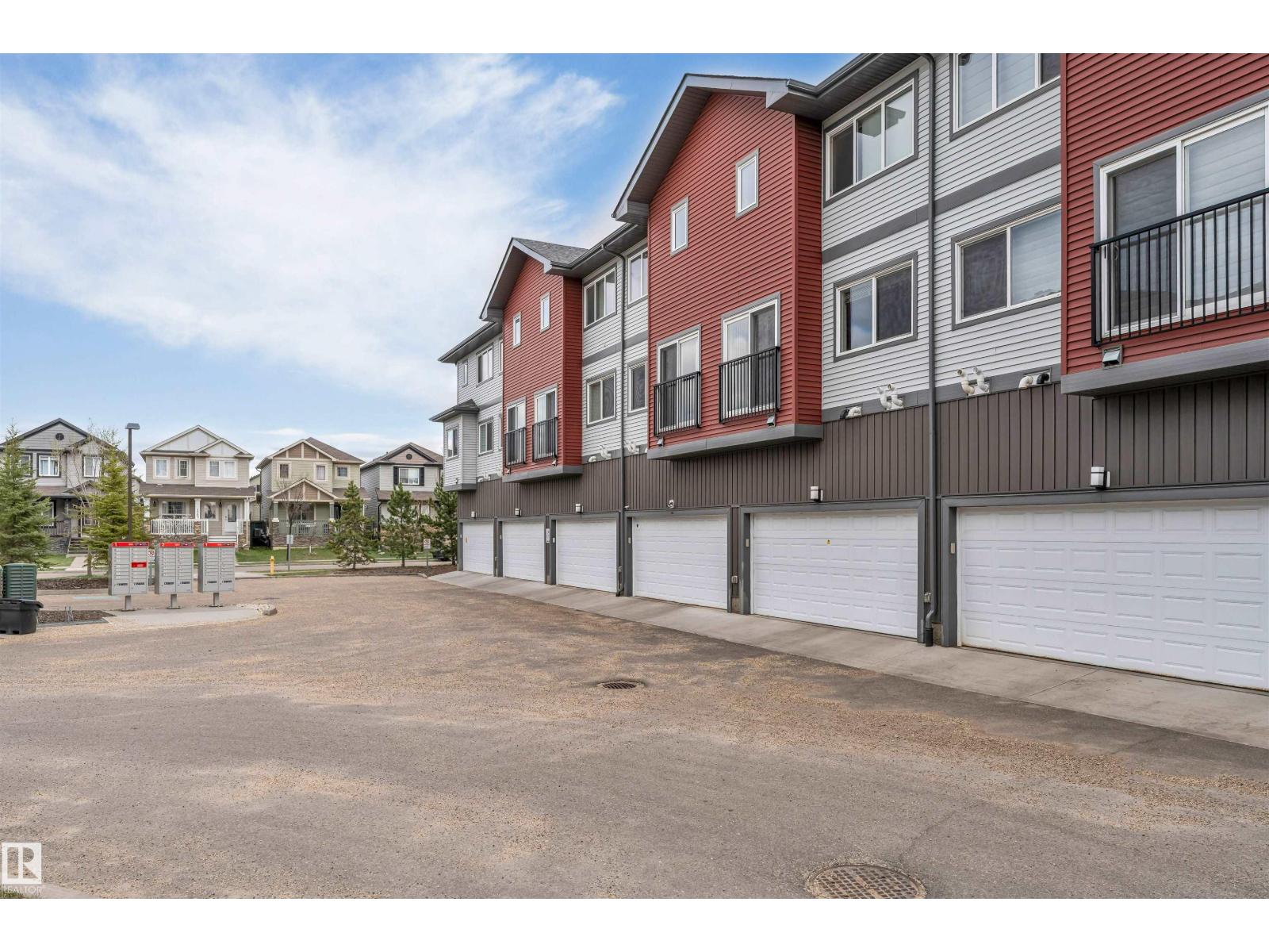 3340 15a AV NW - 4