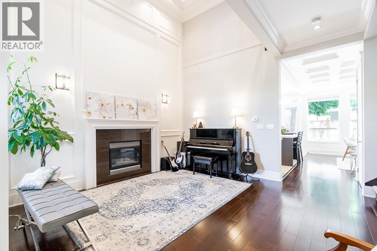 4988 DUNCLIFFE ROAD, Richmond