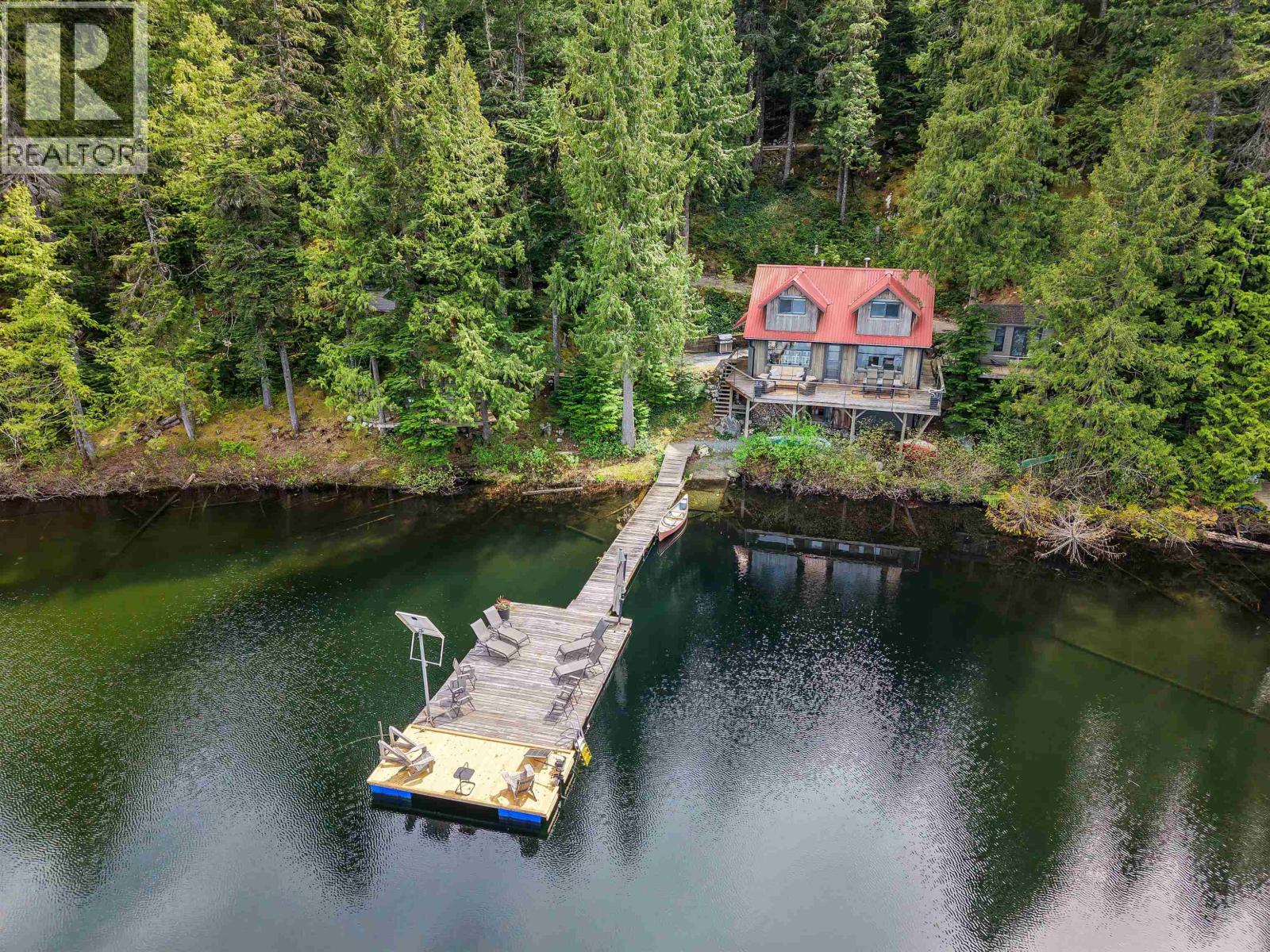 Block E LEVETTE LAKE - main photo
