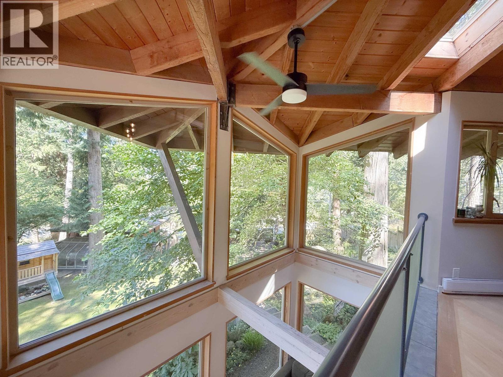 901 WINDJAMMER ROAD, Bowen Island