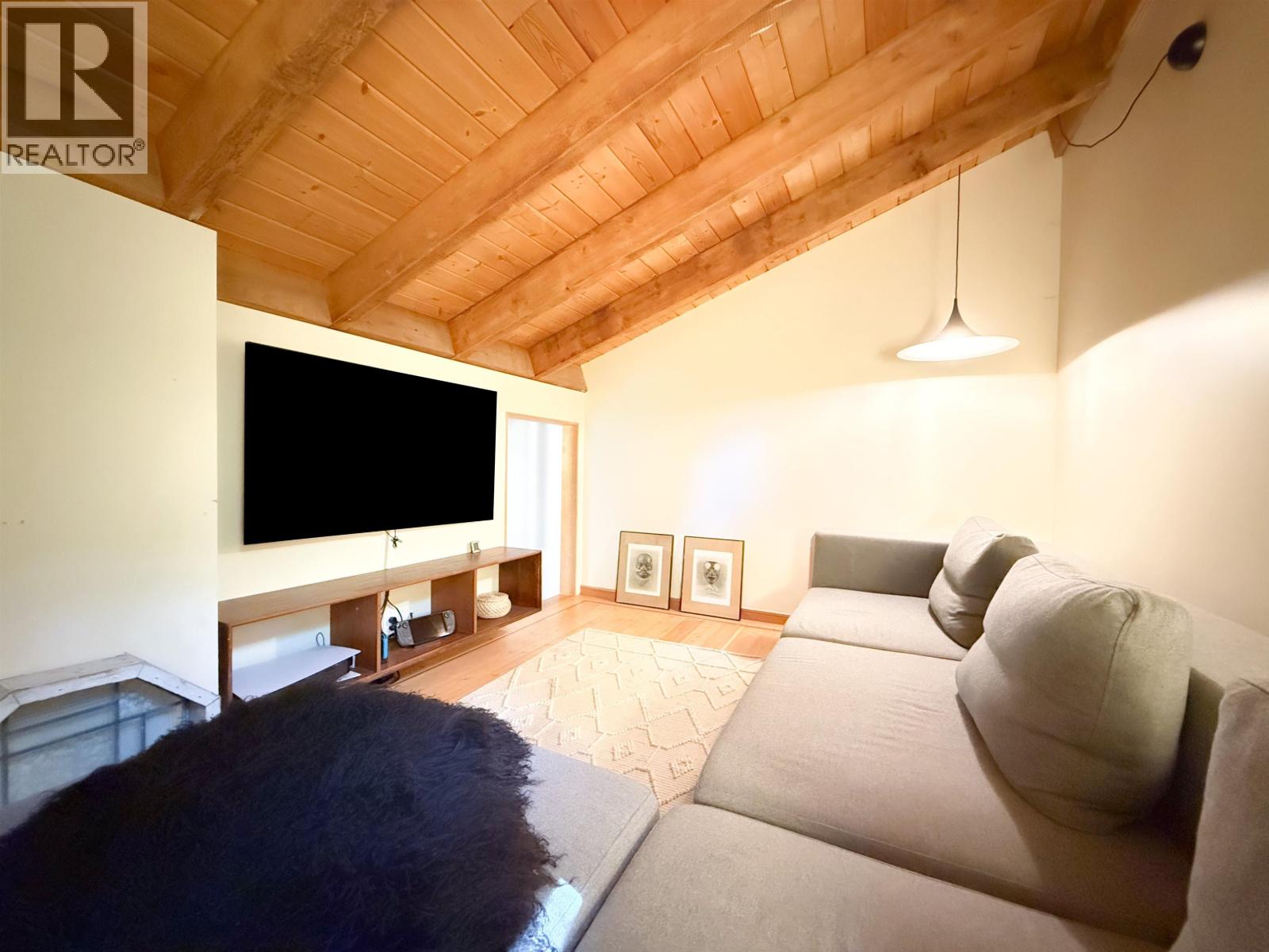901 WINDJAMMER ROAD, Bowen Island