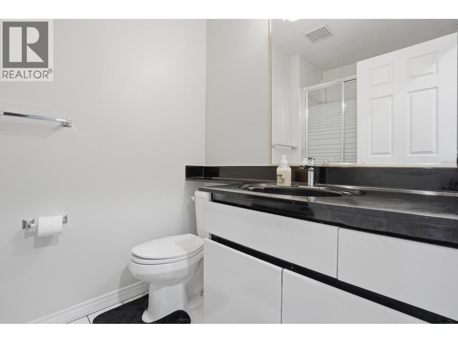 716 CRANE PLACE, New Westminster