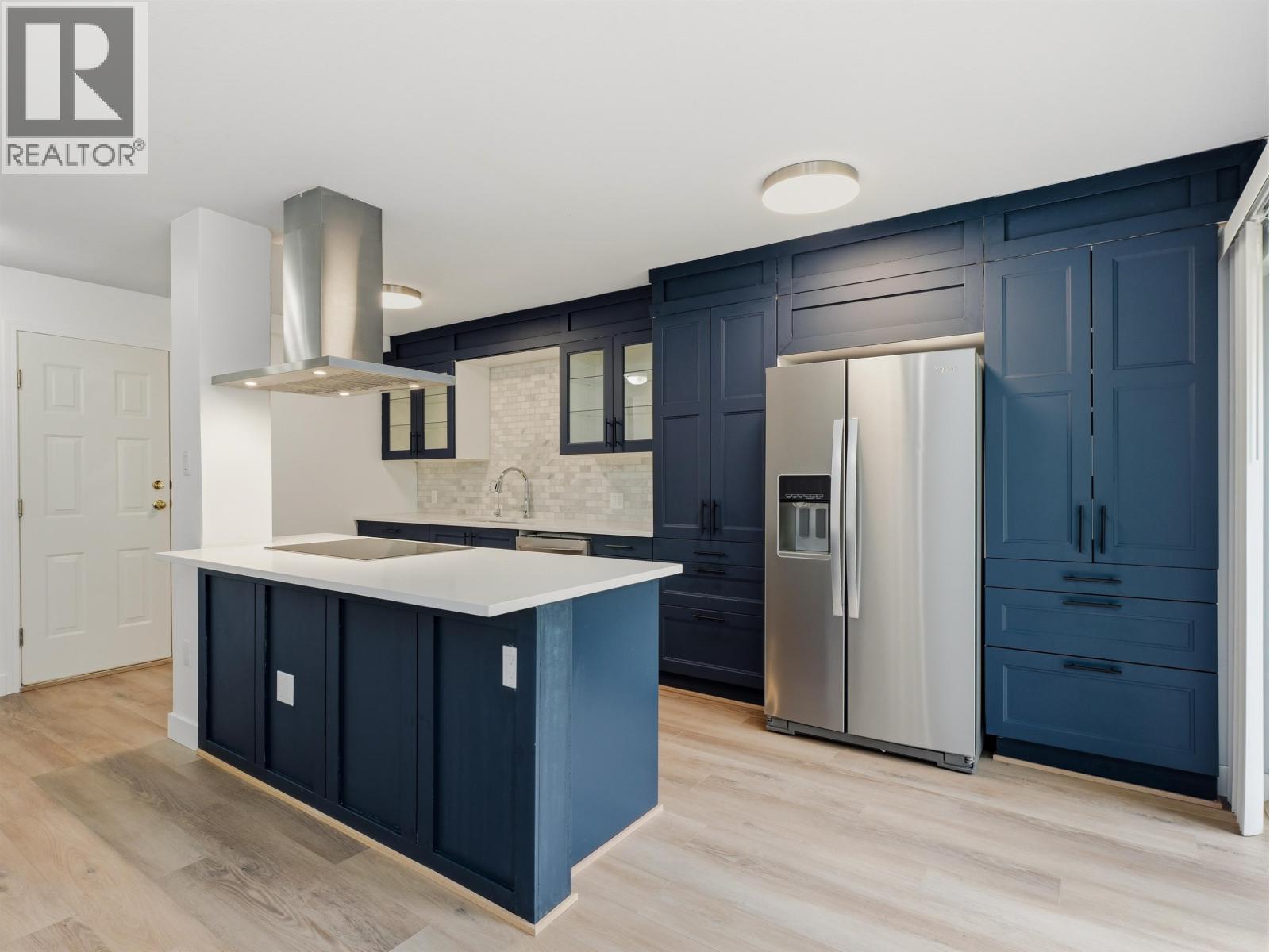 3 7691 MOFFATT ROAD, Richmond