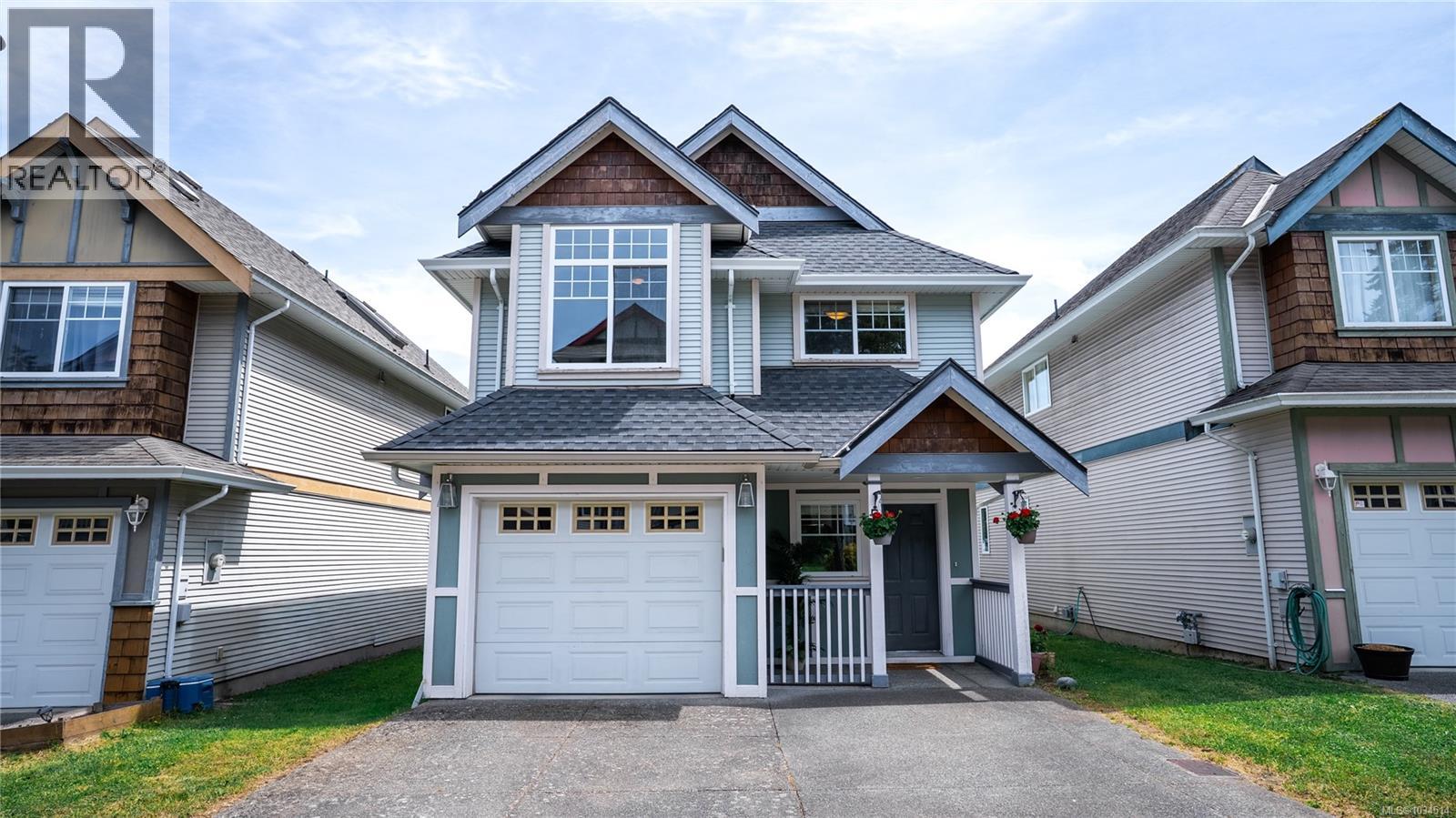 #5 921 Colville Rd - 1
