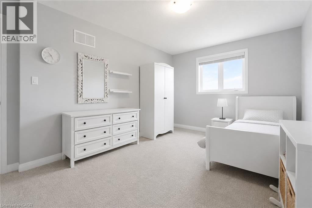 104 LAGUNA VILLAGE Crescent, Hamilton, Ontario, L0R1P0 — Photo 6