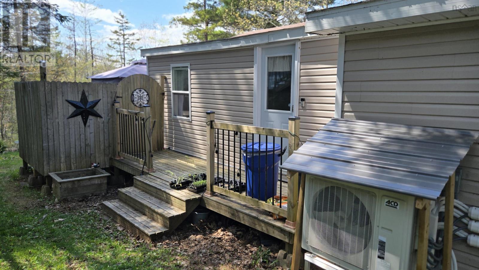 Property 31 of 35 of 27 Pinecrest Drive