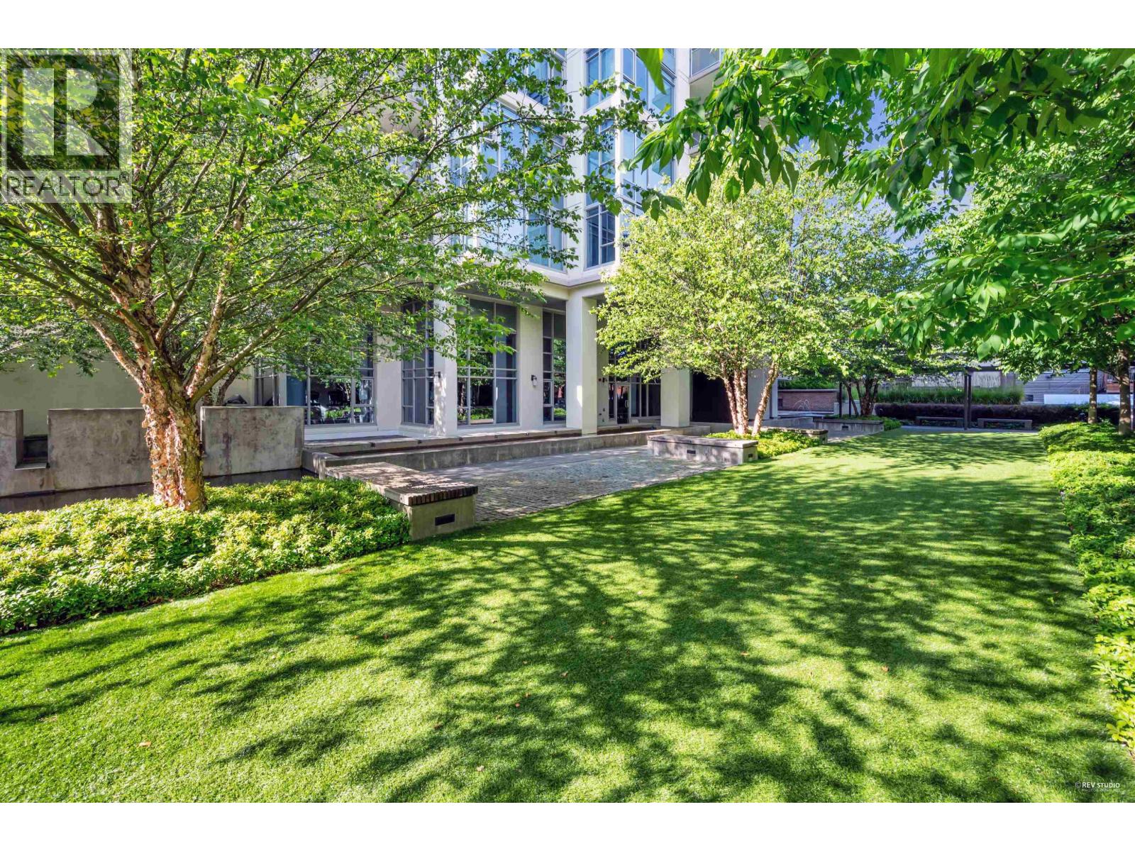 201 608 BELMONT STREET, New Westminster