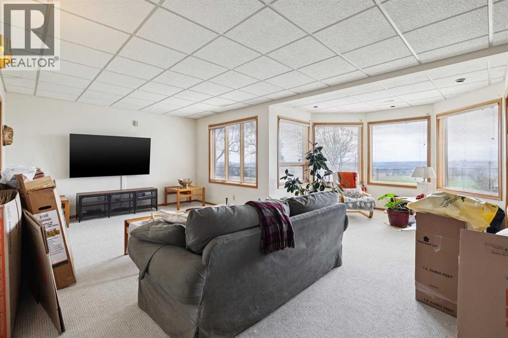 55 Edenstone View NW - 39